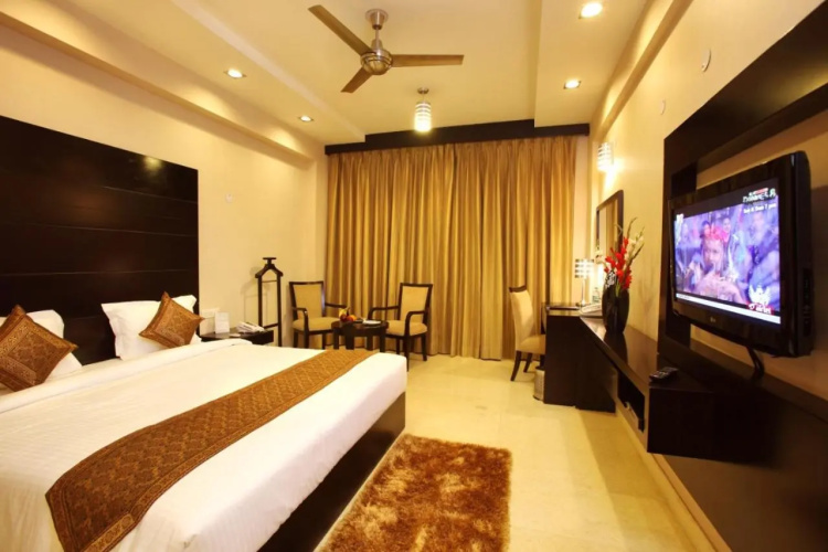 The Claire Hotel, Gurgaon