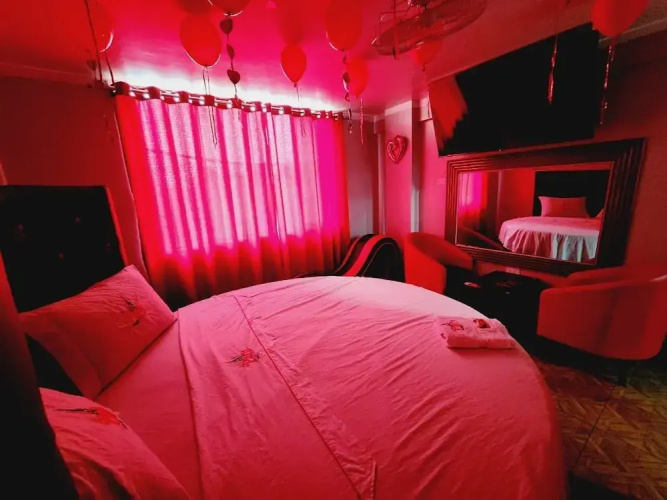 Hostal Paris M&P 3