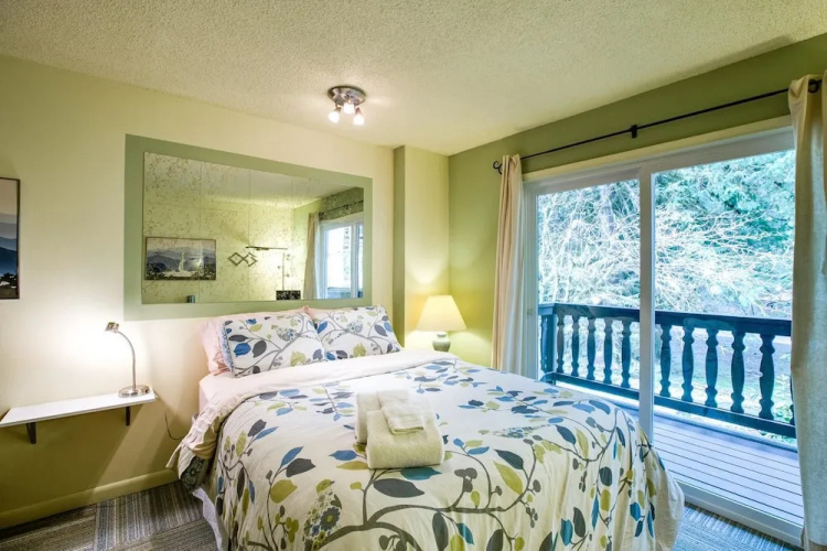 Snowline Lodge #88 by RedAwning
