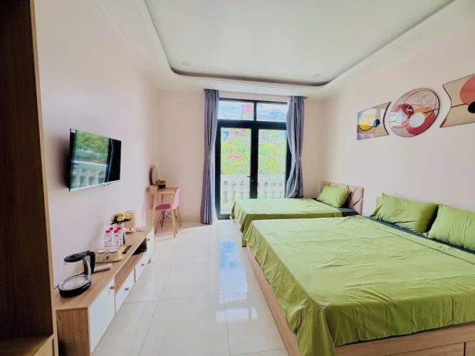 Standard Triple room