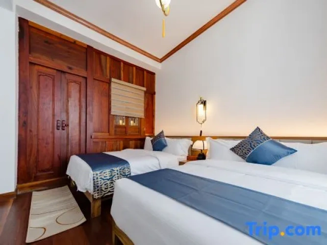 4 Bedrooms Suite with balcony
