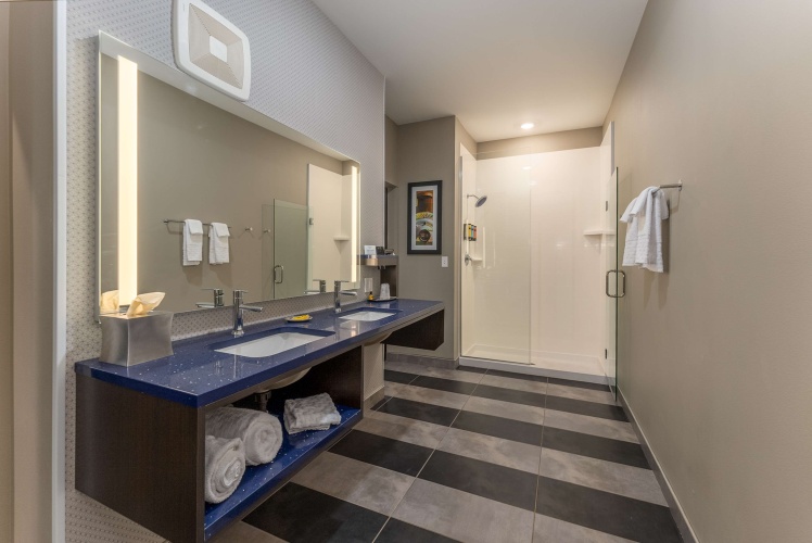 GLo Best Western Dawley Farms In Sioux Falls photo 11