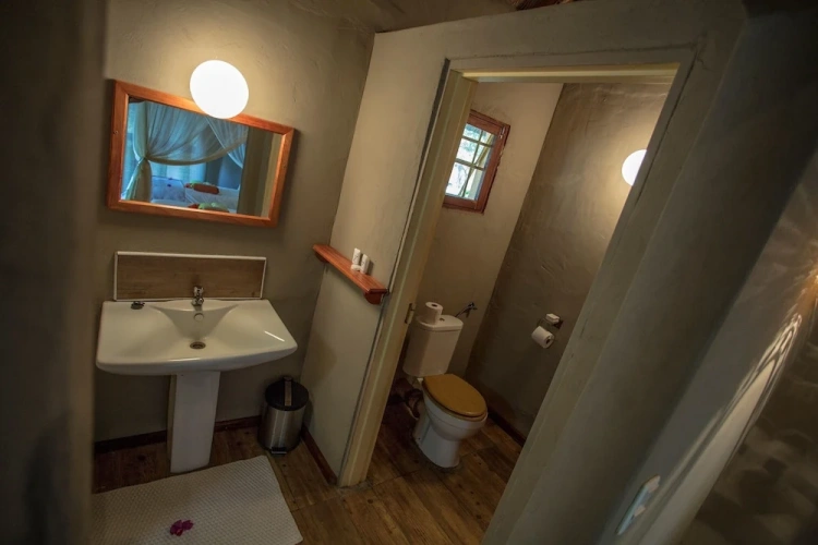 Comfort room