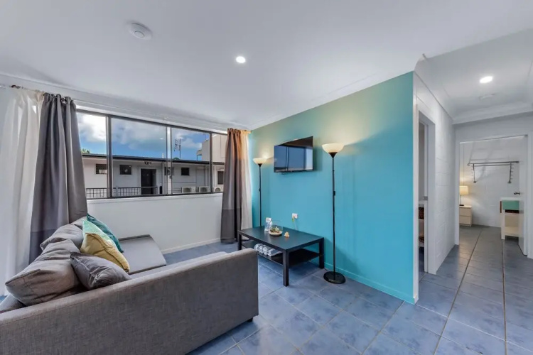 Airlie Sun & Sand Accommodation 5