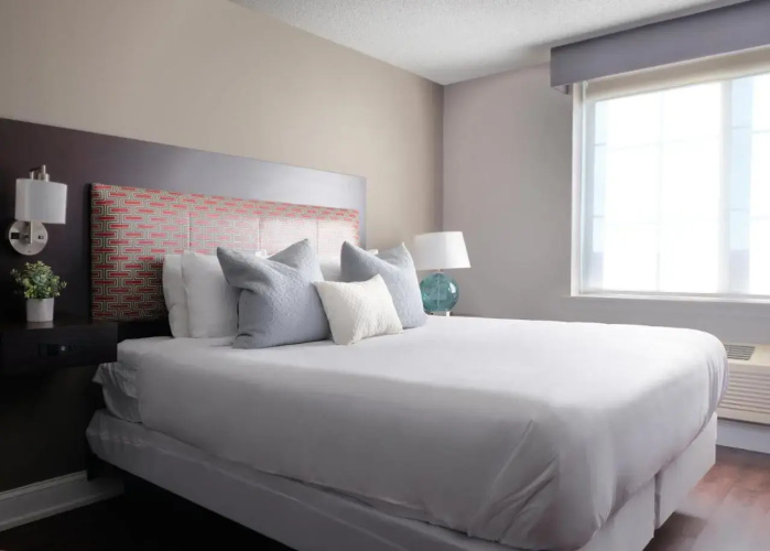 Comfort Inn & Suites