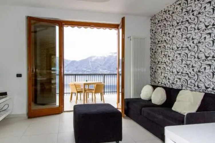 Sopra Il Lago 113