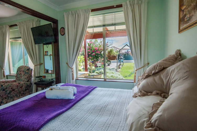 Busselton Marina Bed and Breakfast