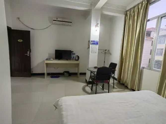 Chenxi Hotel