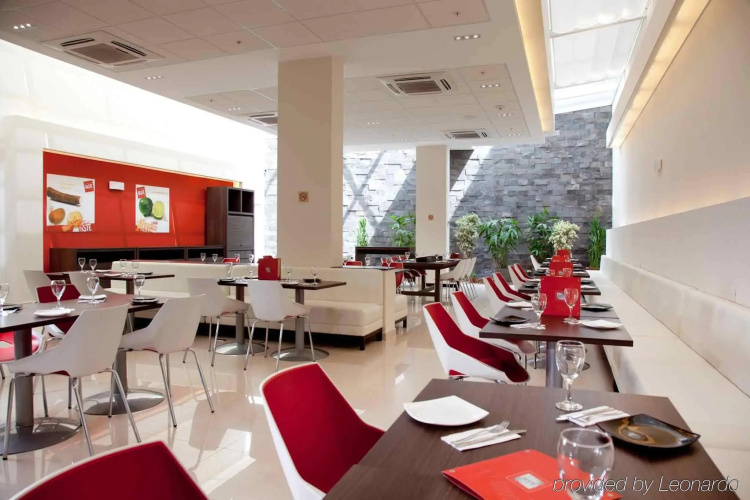 ibis Lima Larco Miraflores photo 19