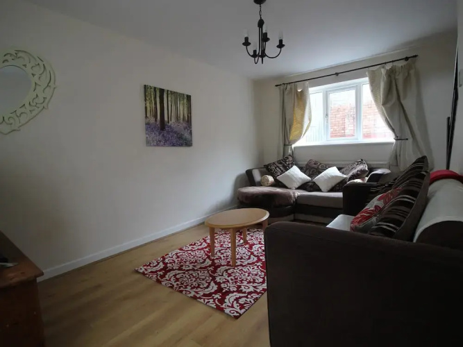 26 Merthyr Road