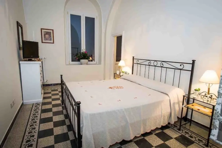 2 Bedrooms Deluxe Triple room with sea view
