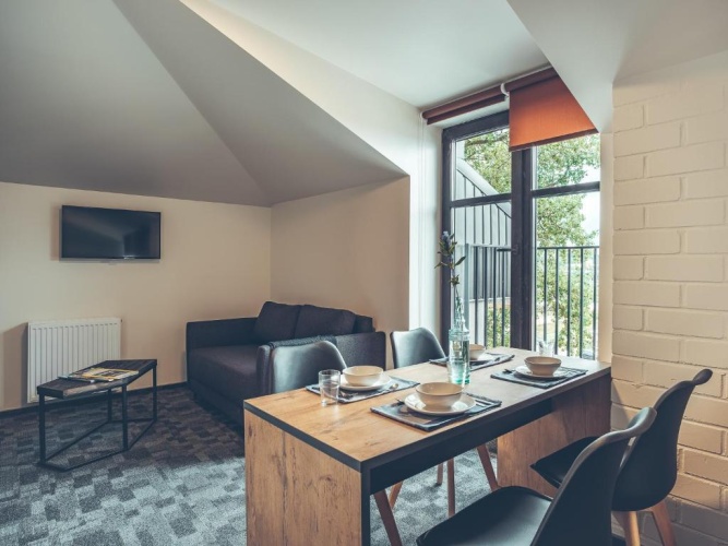 Quadruple Suite