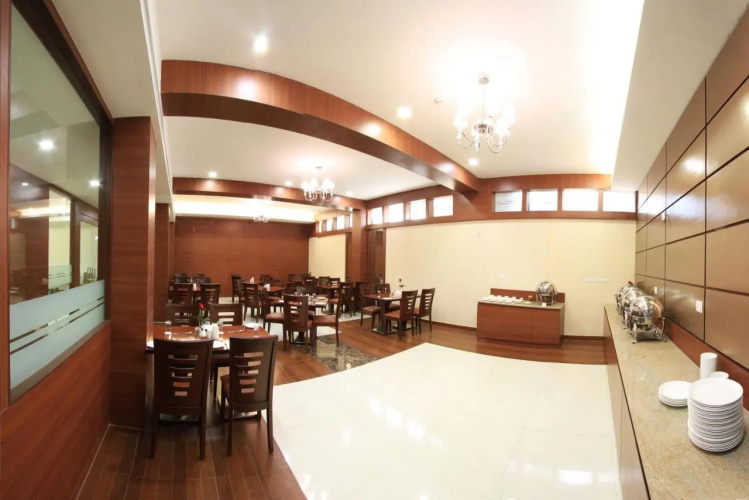 Hotel F66
