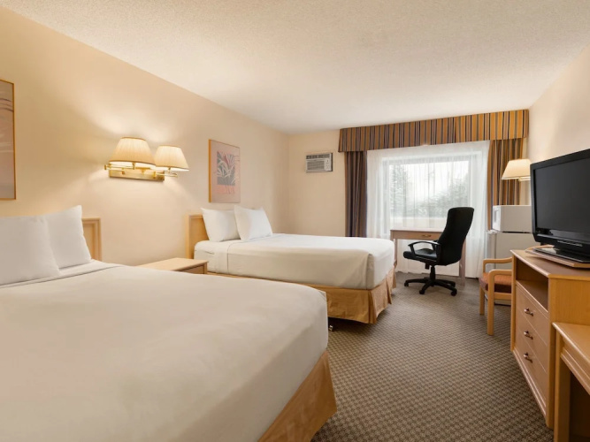 Travelodge Calgary University