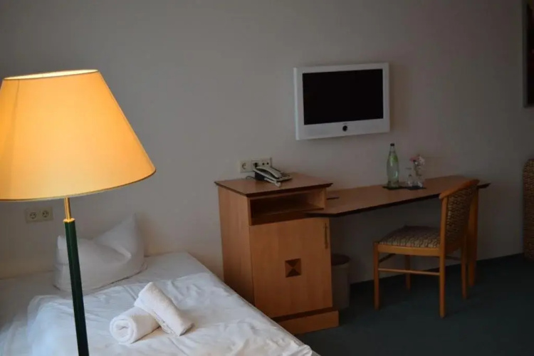 Hotel Ratskeller Rugen