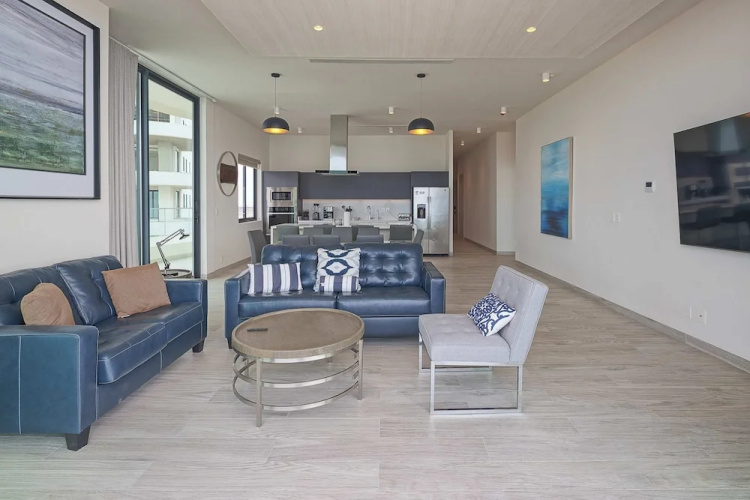 Waves Views Luxury 3BR Oceanfront Condo