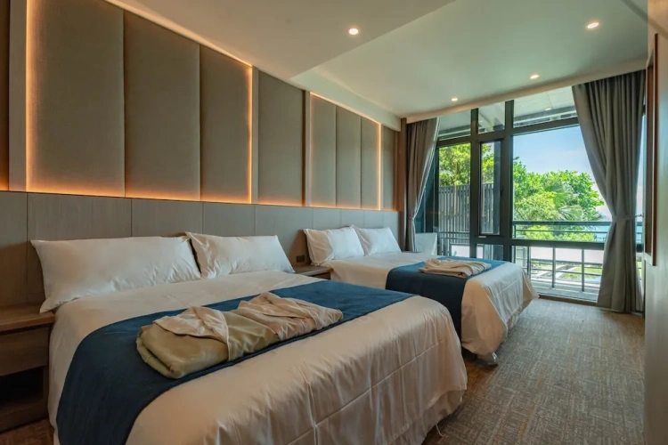 Standard Family room