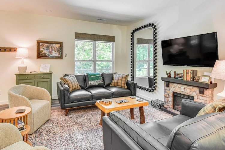 2 Bedrooms Cottage