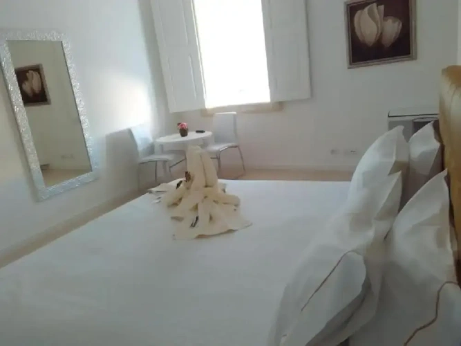 1 Bedroom Standard Double room with view