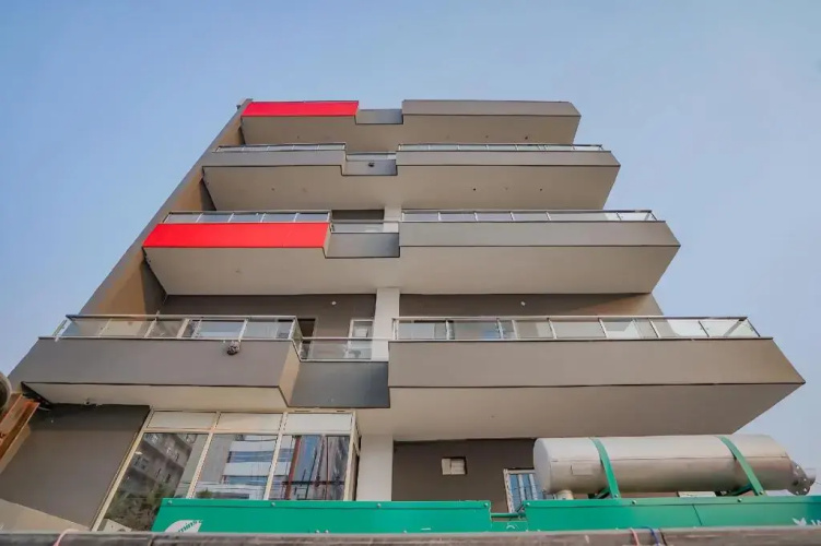 OYO TOWNHOUSE 77014 Sector 132