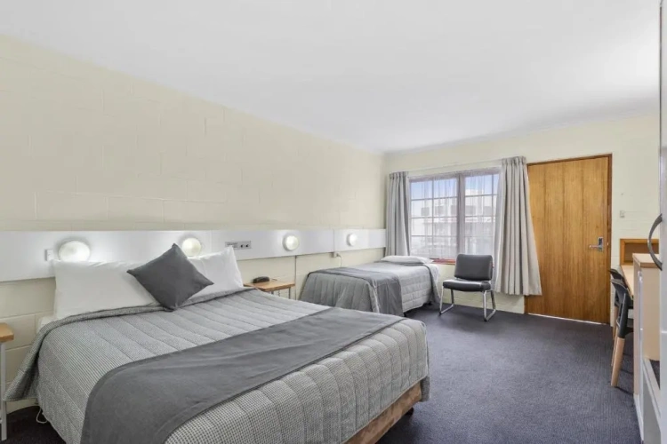 Standard Double Basement room
