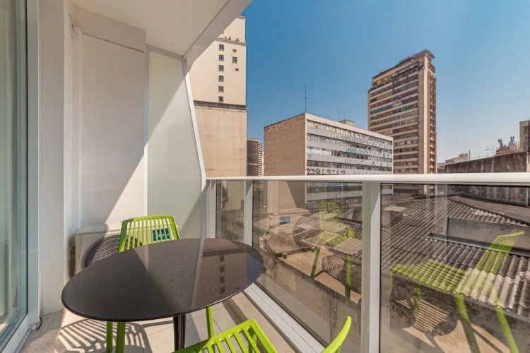 Uotel Downtown Luz