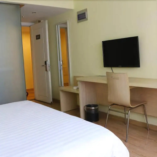 7 Days Inn