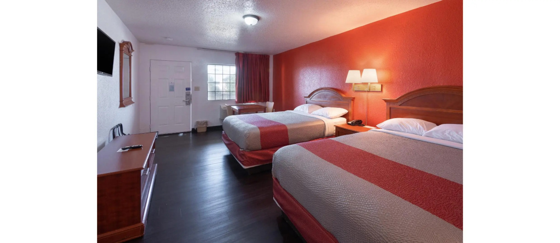 Motel 6 Corona photo 23