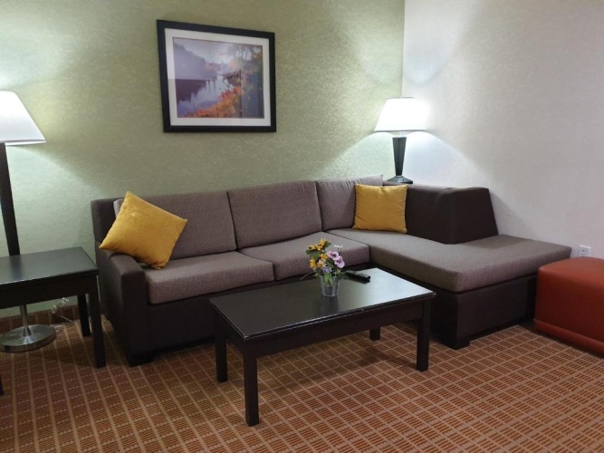 1 Bedroom Executive Double Suite