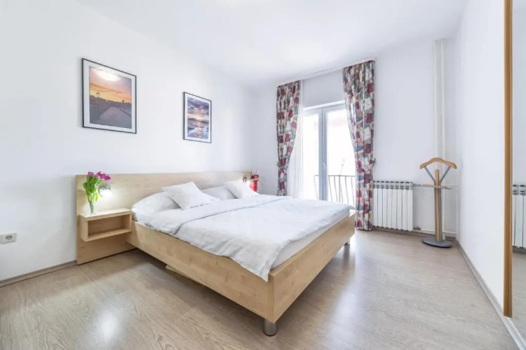 1 Bedroom Apartment with balcony and with partial sea view