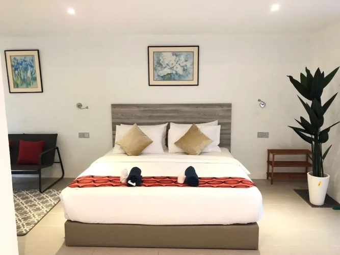 1 Bedroom Standard Suite