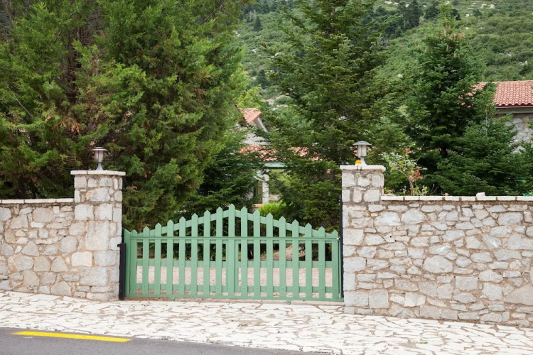 Utopia Mountain Chalet