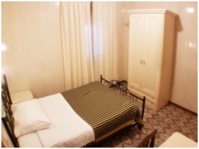 Standard Single room