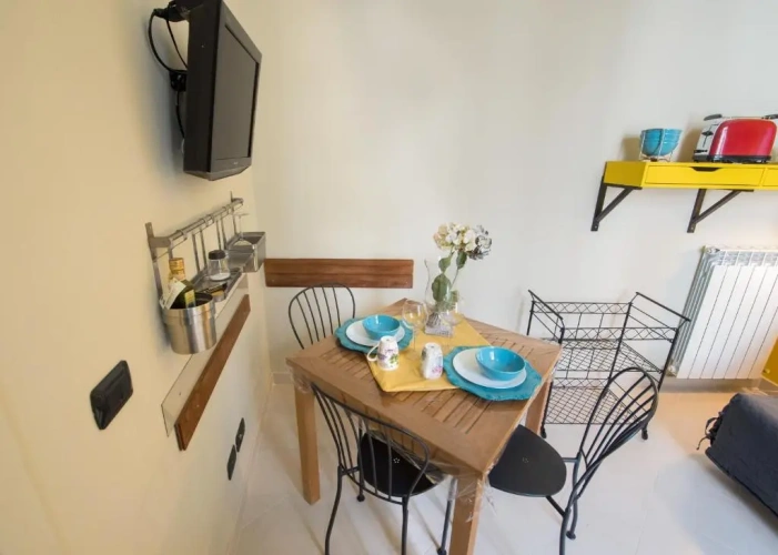 1 Bedroom Apartment