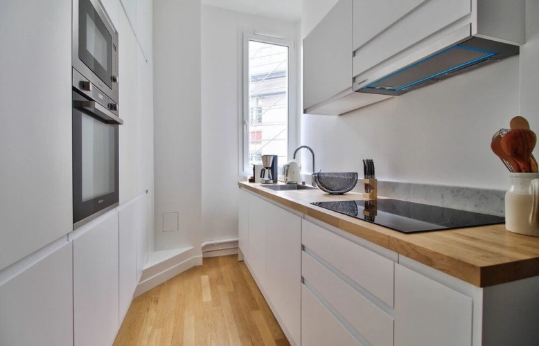 Guest Trotter Bristol - Image 13