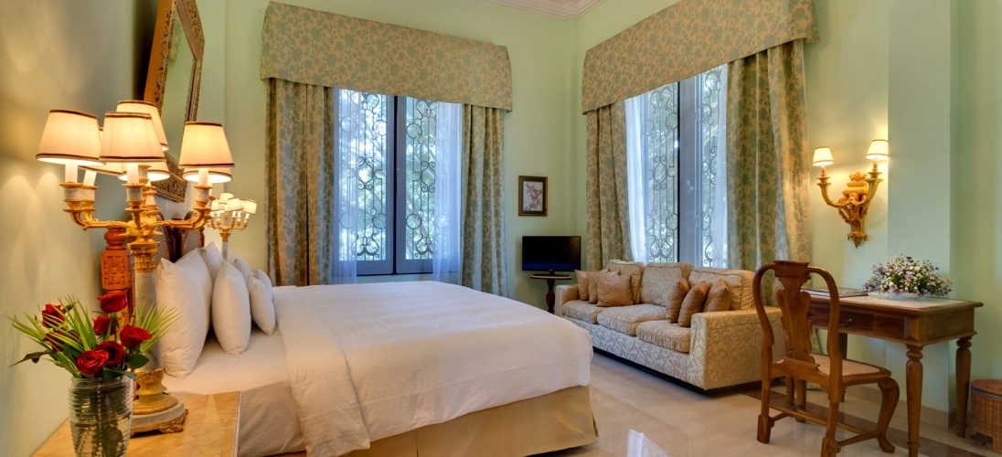Deluxe Double Suite with garden view