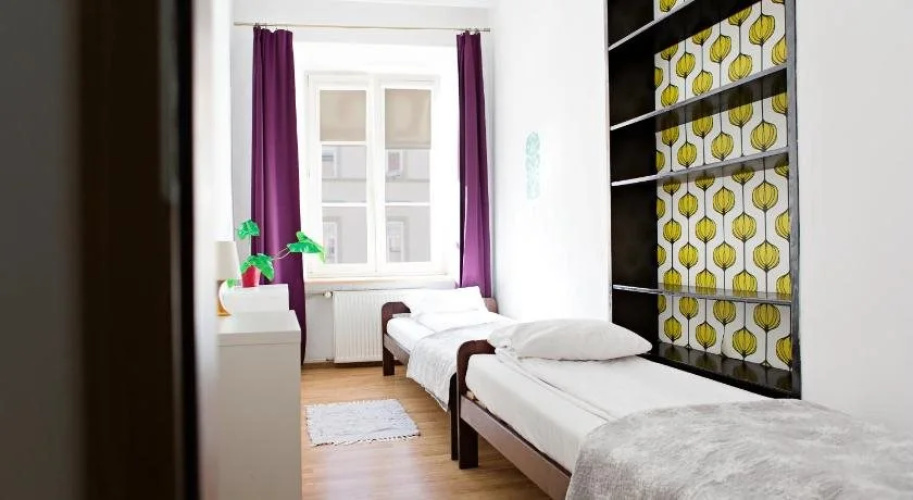 Folk Hostel