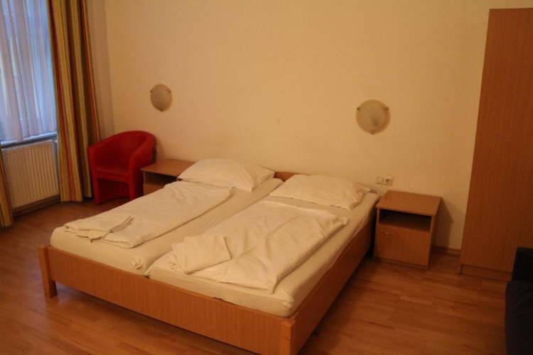 Standard Suite