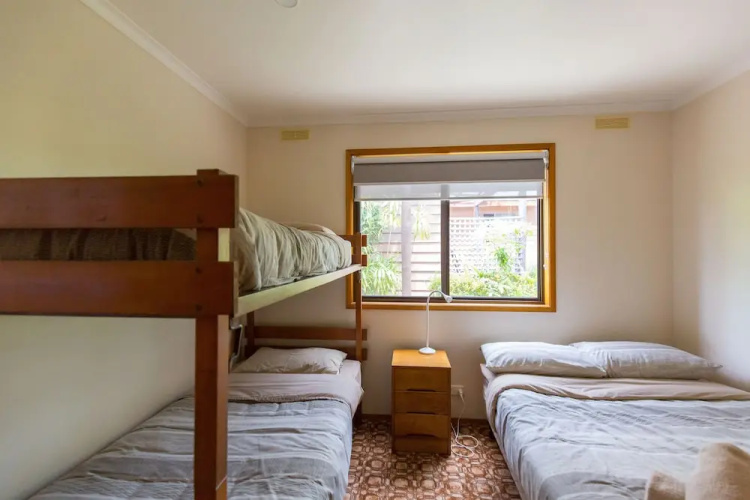 Wonboyn Cabins & Caravan Park