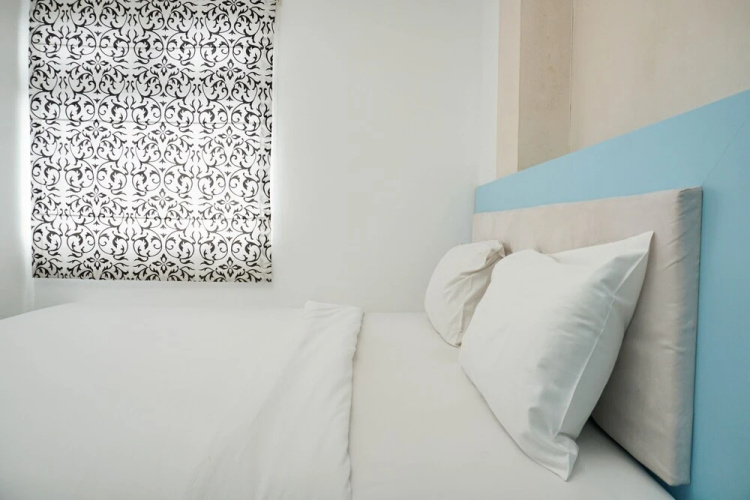 Gorgeous 2BR Green Pramuka Apartment