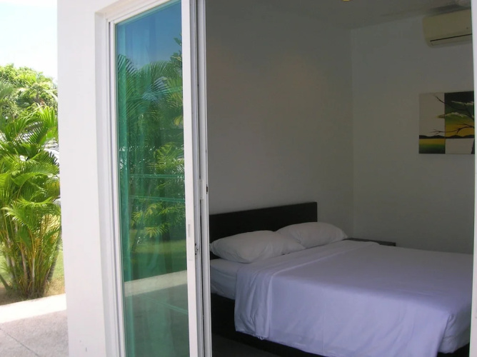 CasaBlue Pool Villa