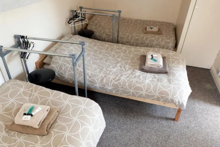 Economy Triple room