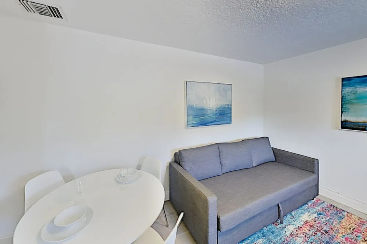 1959se3c 1 Bedroom Apts