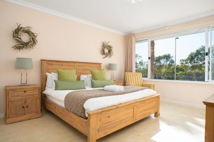 Devonshire Apartment