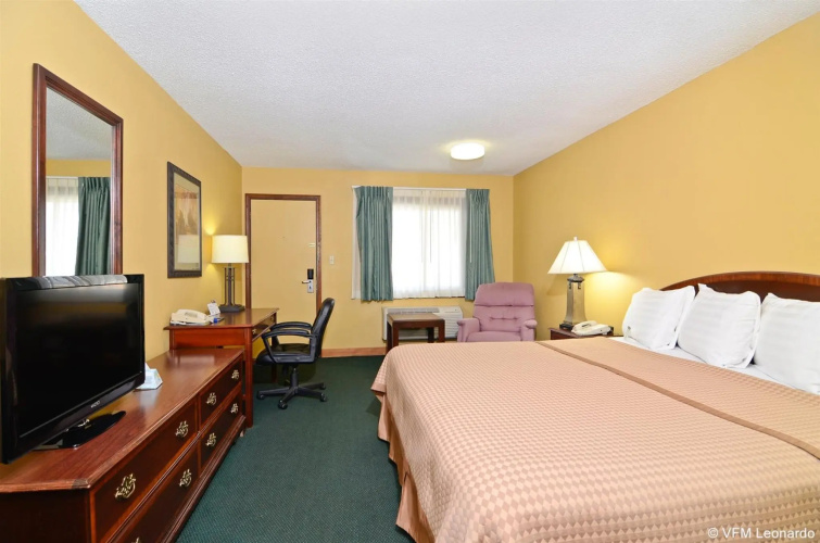 Americas Best Value Inn Iola