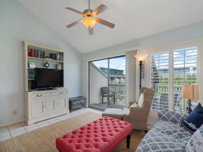 Nautical Watch Condominiums