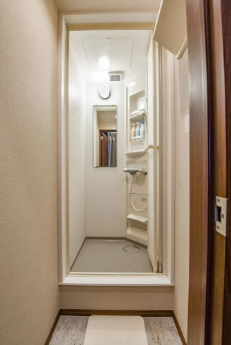 Grandouce Otorii I - Hostel, Caters to Men