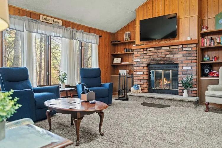 3 Bedrooms Cottage