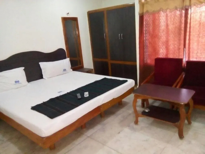 Collection O Poojith Residency