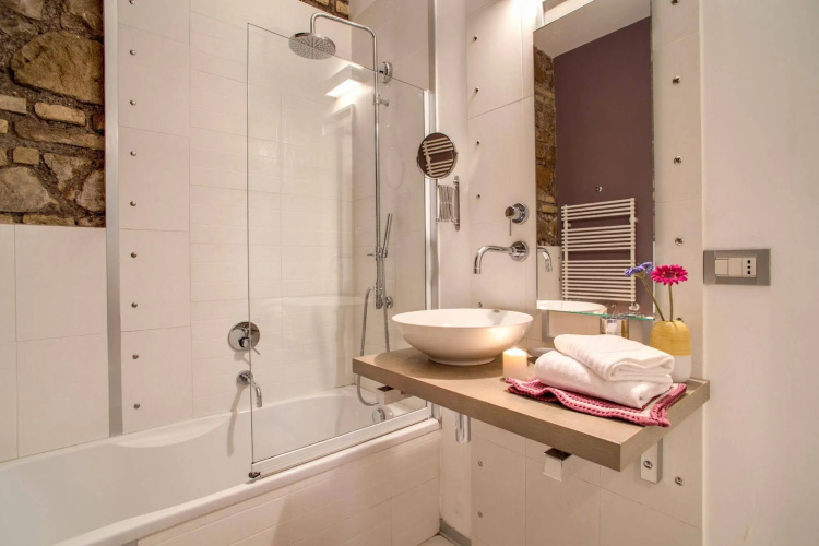 Trastevere Scarlet Dream Suite